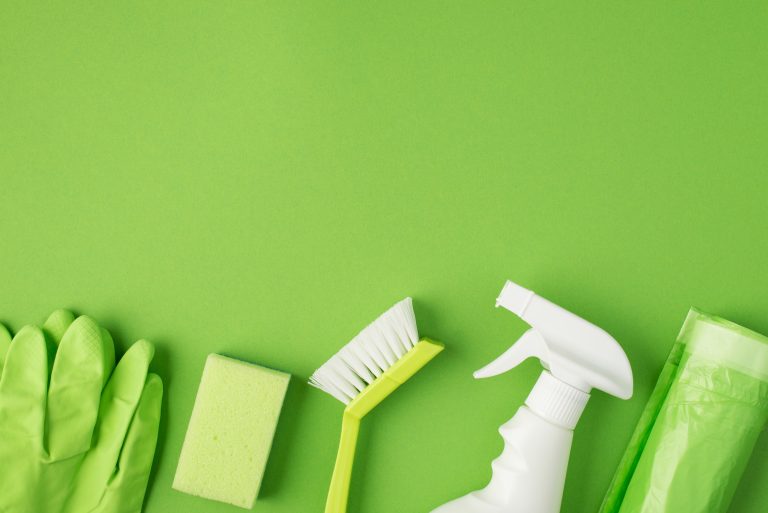 Productos de limpieza ecoamigables: alternativas naturales y sostenibles